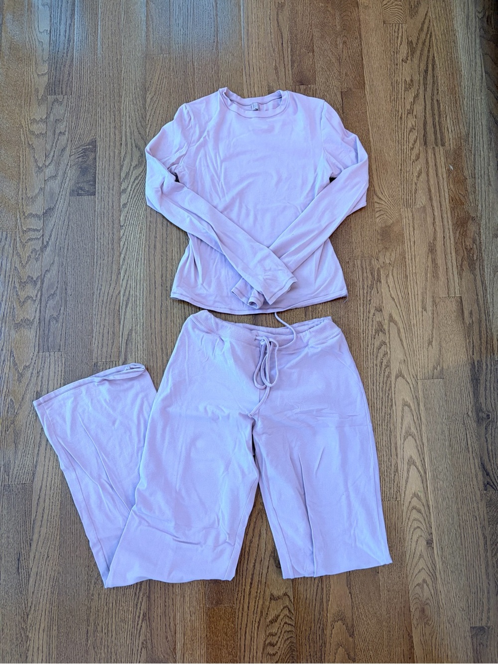 SKIMS Cotton Jersey Long Sleeve Top and Lounge Pants Set in Dusk - Picture 2 of 5